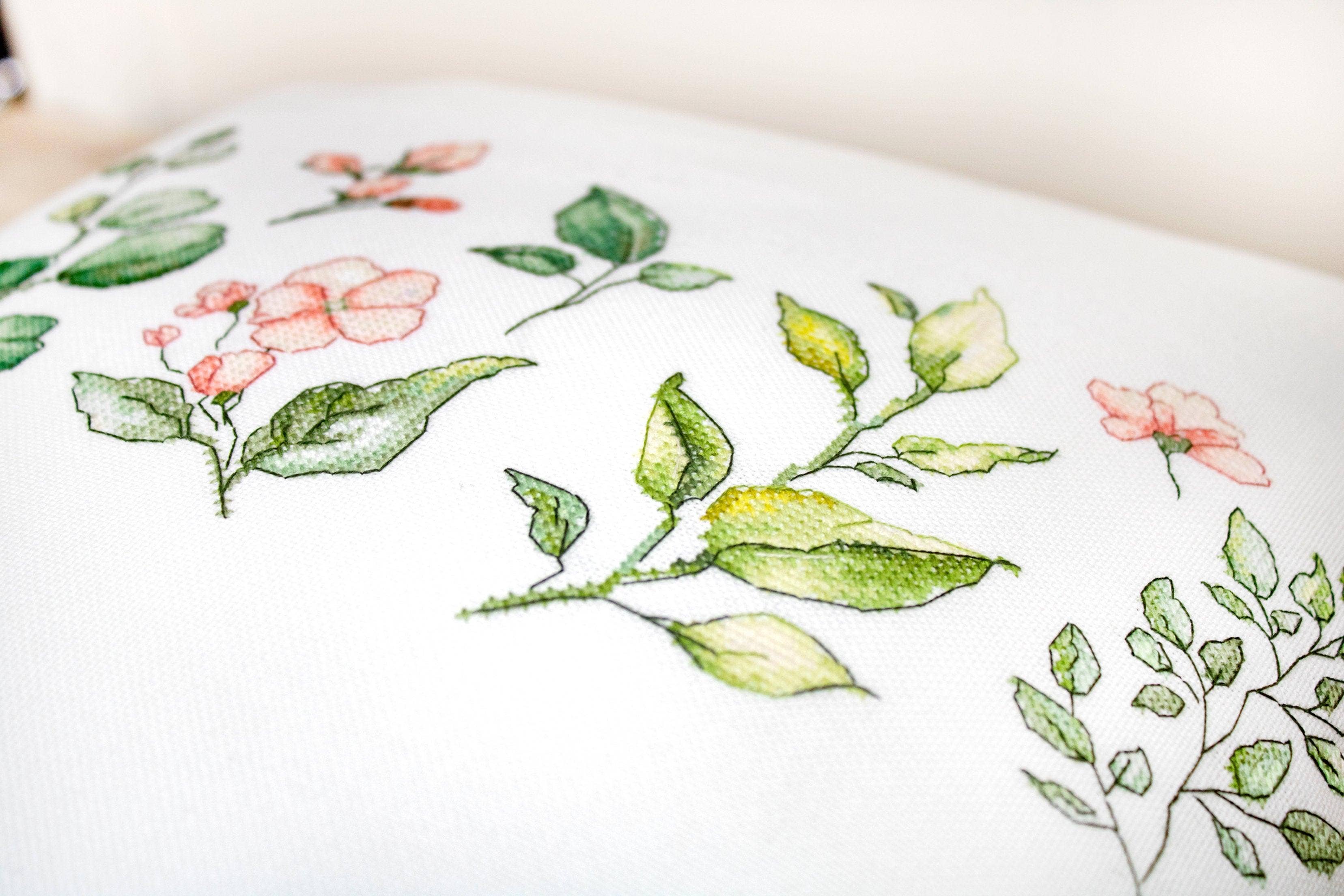 Broderipakke  pute "Blomstrende Plen"