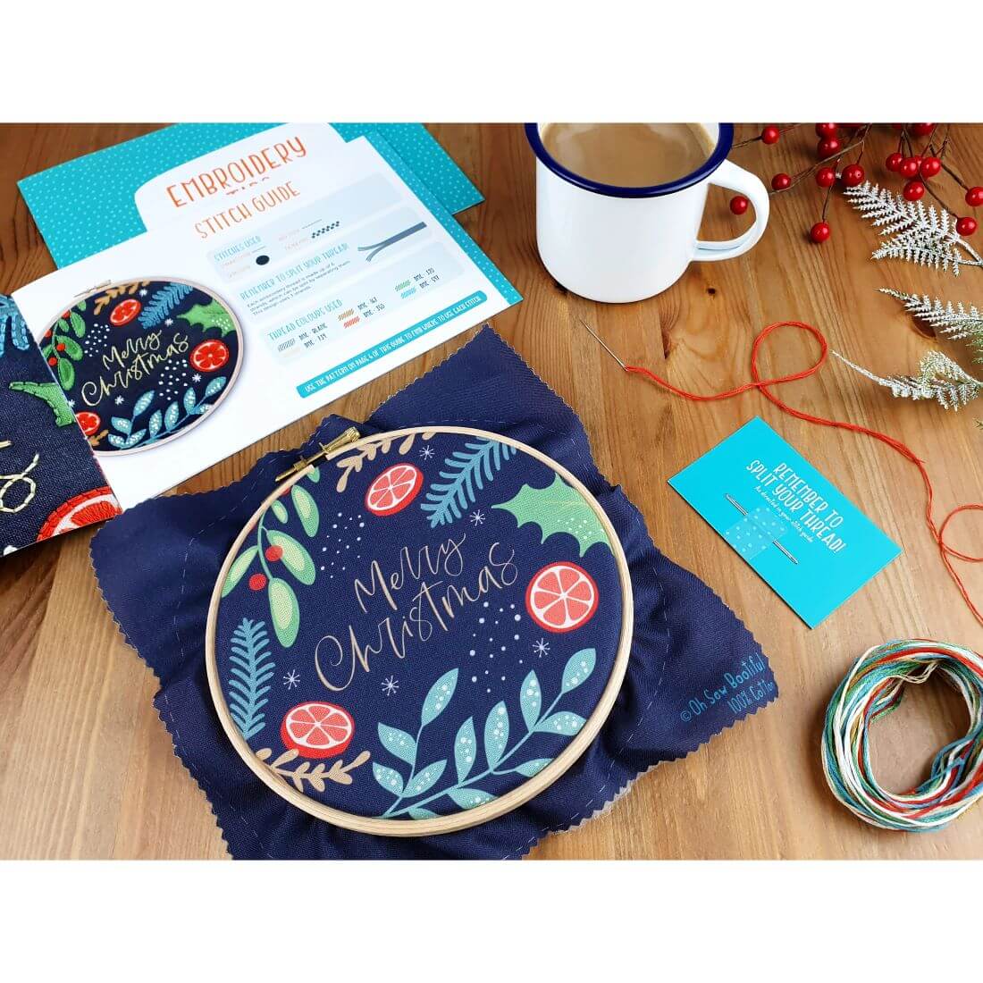 Broderisett med broderiring "Merry Christmas"