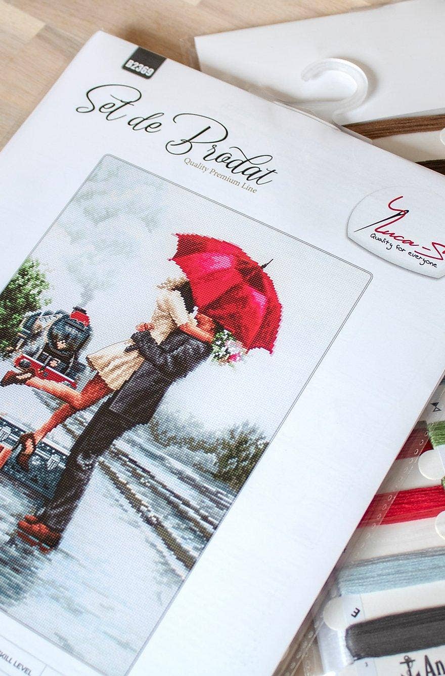 Broderipakke "Couple on Train Station"